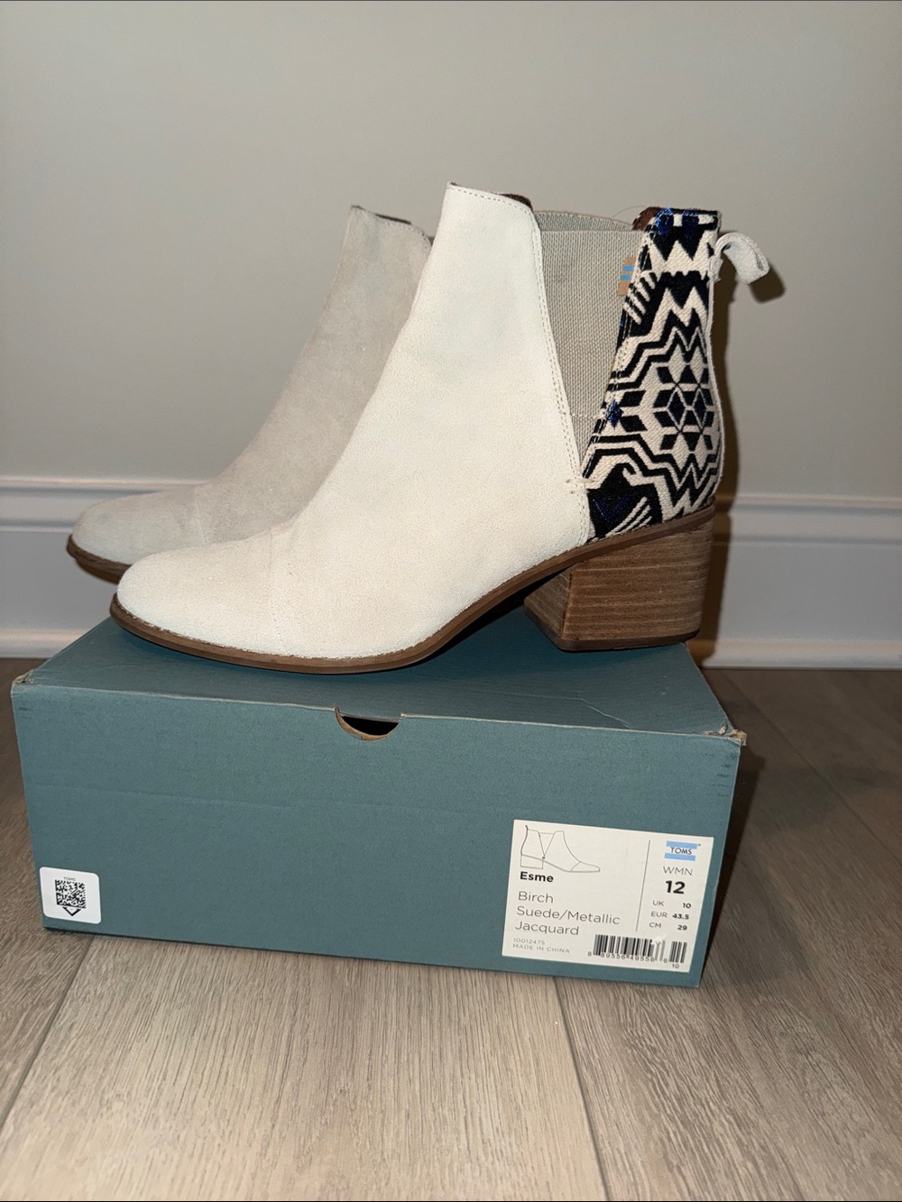 Tom’s Esme boot size 12 birch suede metallic jacquard